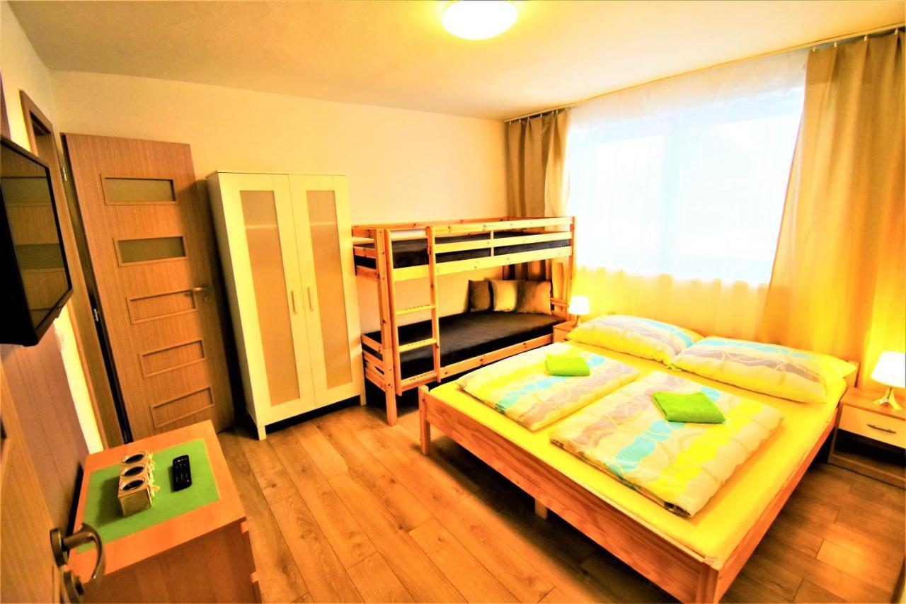 Penzion Privat Siesta Otel Liptovský Mikuláš Dış mekan fotoğraf